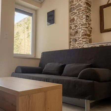 アパート Or Noir エルムポリ